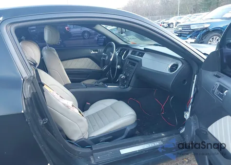 2012 Ford Mustang V6 Premium from USA, damaged, VIN 1ZVBP8AM0C5287350